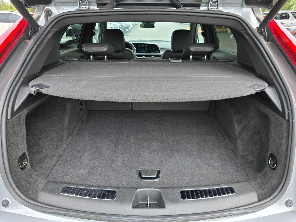 used 2024 Cadillac XT4 car, priced at $32,541