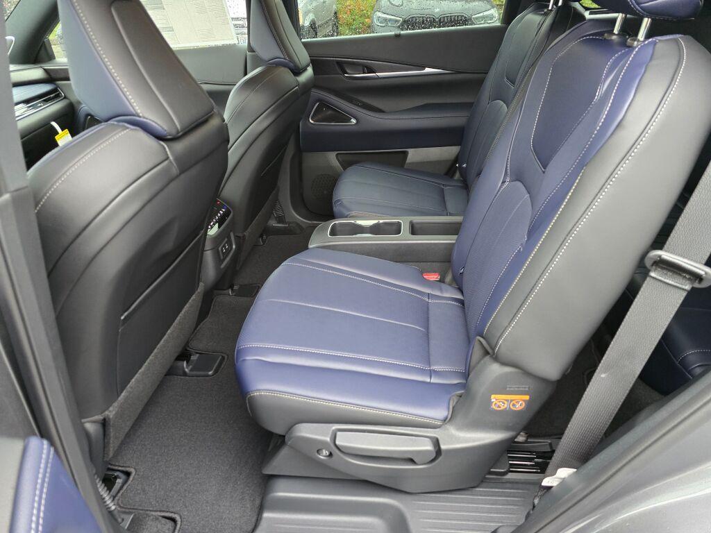 new 2026 INFINITI QX60 car, priced at $61,955