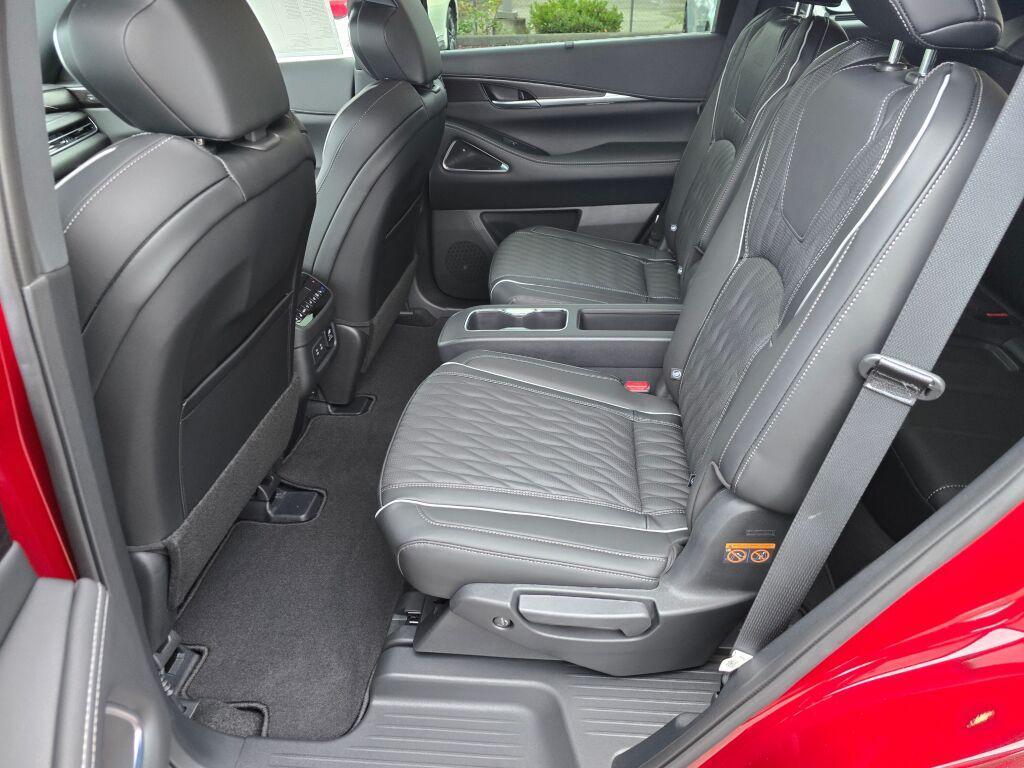 new 2026 INFINITI QX60 car, priced at $67,725