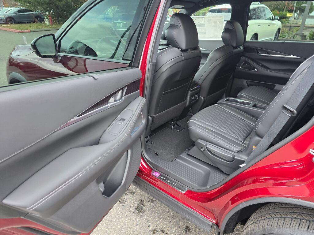 new 2026 INFINITI QX60 car, priced at $67,725