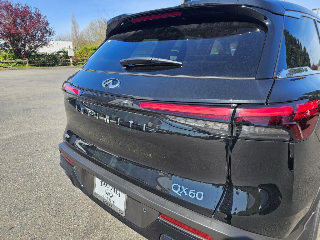 new 2025 INFINITI QX60 car, priced at $43,985