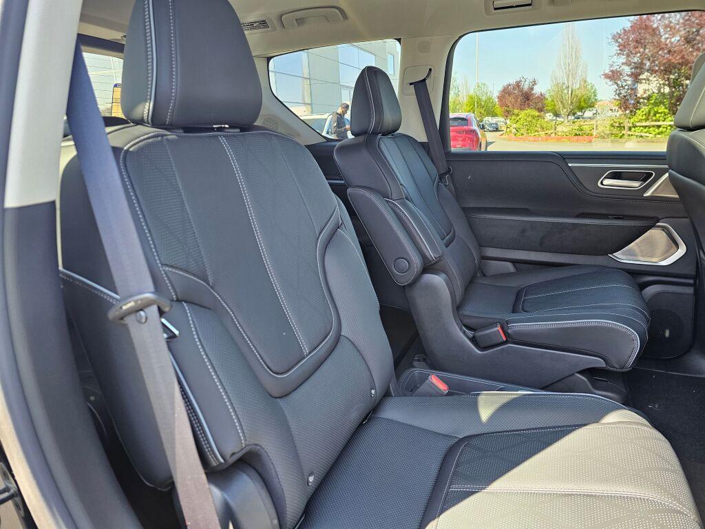 new 2025 INFINITI QX80 car, priced at $93,750