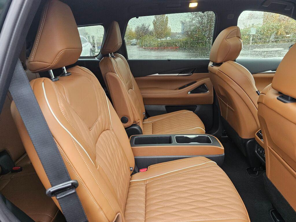 new 2026 INFINITI QX60 car, priced at $70,670