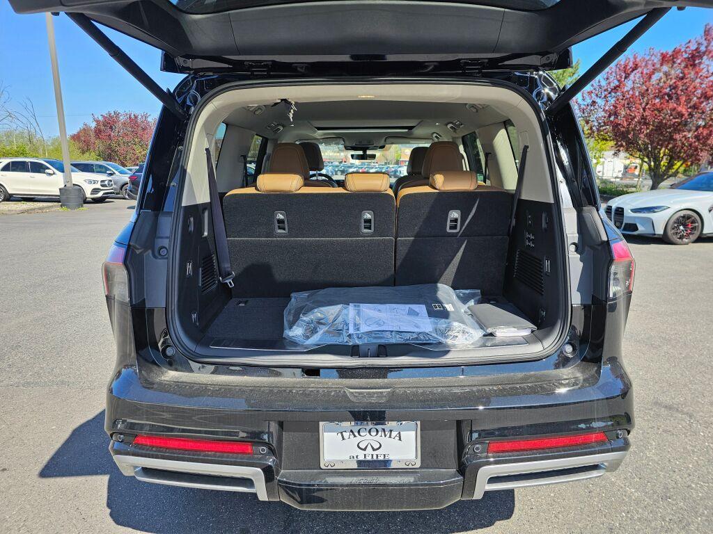 new 2025 INFINITI QX80 car, priced at $82,410