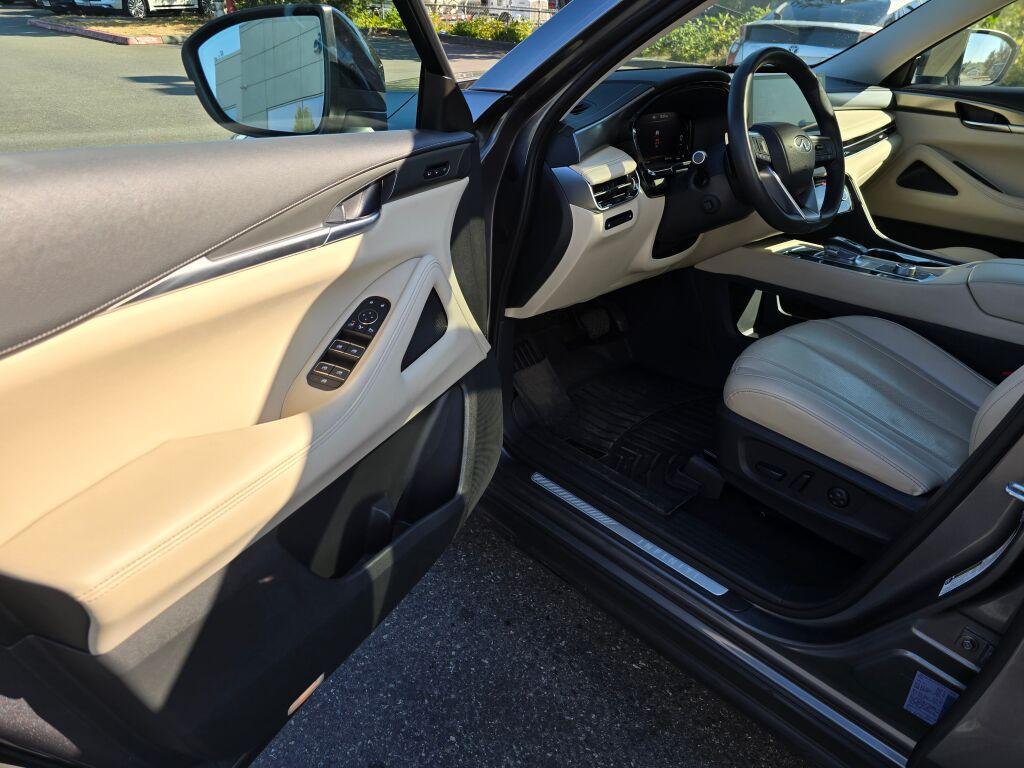 used 2023 INFINITI QX60 car
