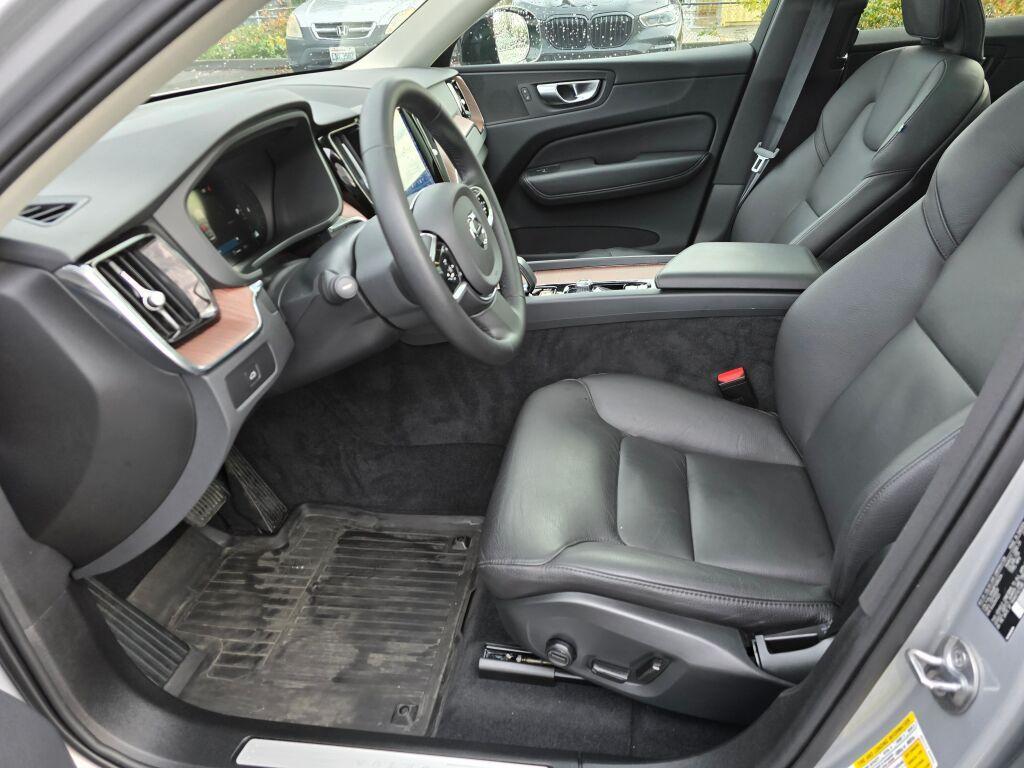 used 2023 Volvo XC60 car, priced at $38,524
