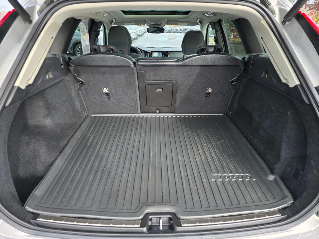 used 2023 Volvo XC60 car, priced at $38,524