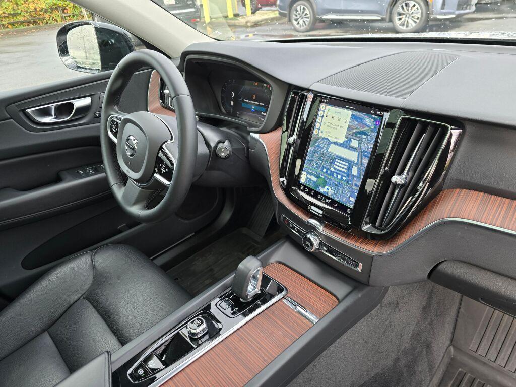 used 2023 Volvo XC60 car, priced at $38,524