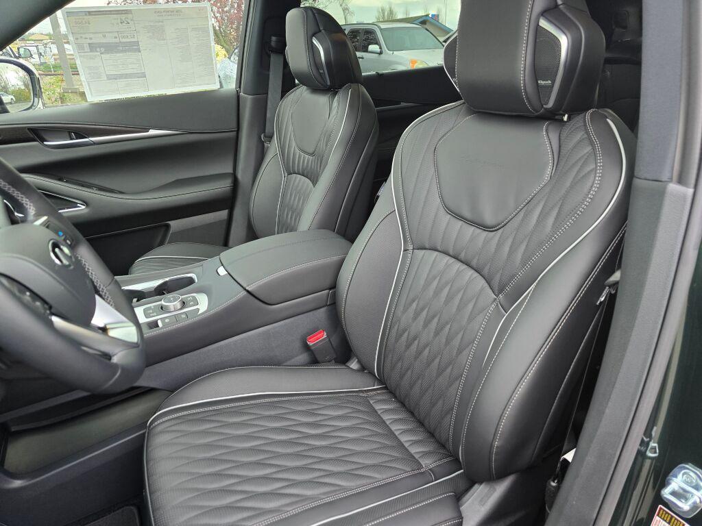 new 2026 INFINITI QX60 car, priced at $68,055