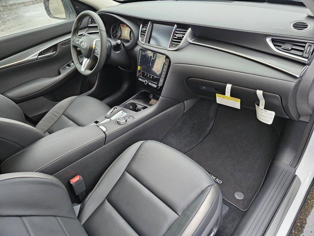 new 2025 INFINITI QX50 car