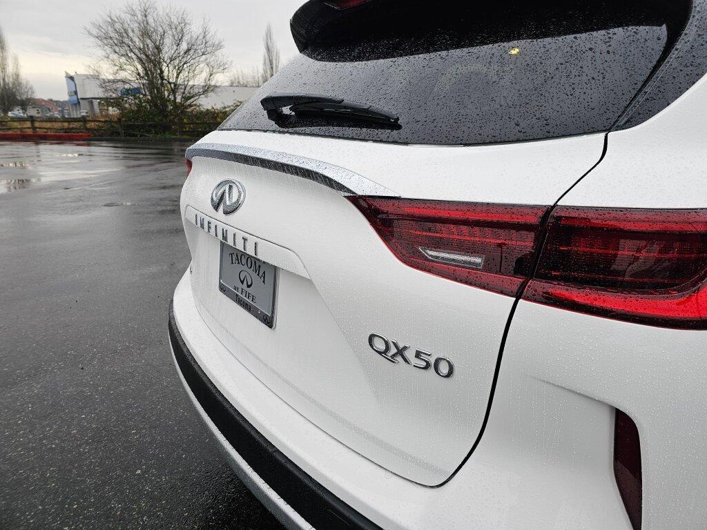new 2025 INFINITI QX50 car