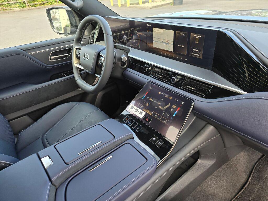 new 2026 INFINITI QX80 car, priced at $102,820