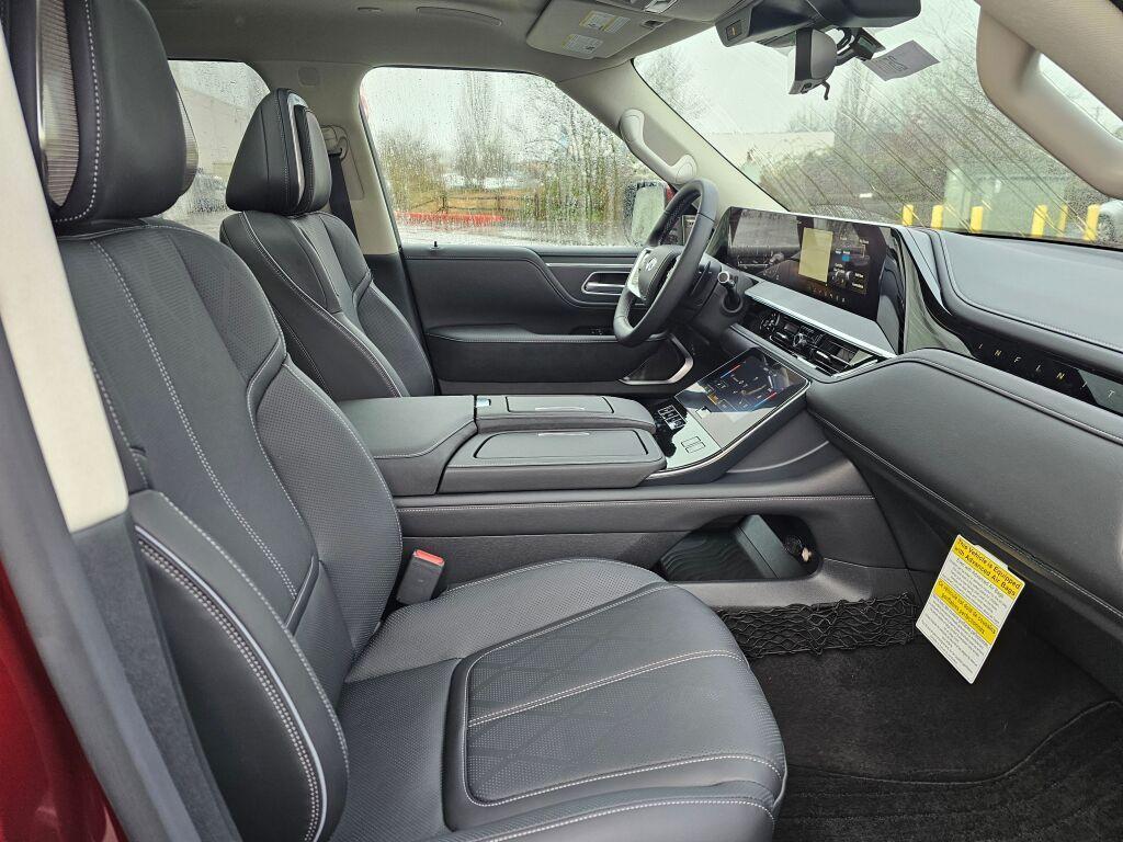 new 2025 INFINITI QX80 car, priced at $90,700