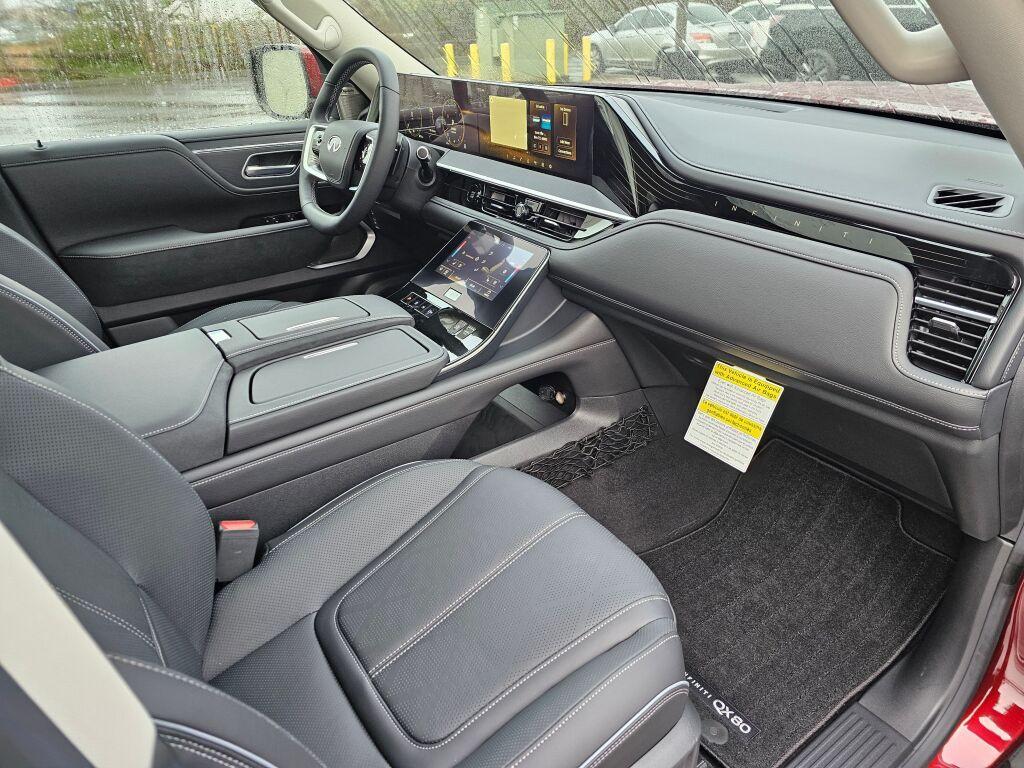 new 2025 INFINITI QX80 car, priced at $90,700