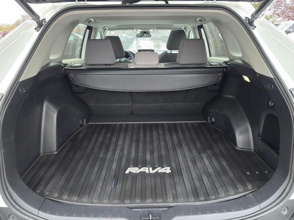 used 2022 Toyota RAV4 Hybrid car, priced at $29,783