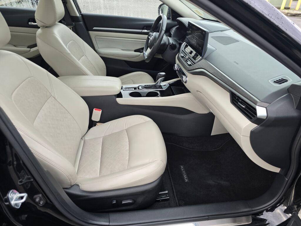used 2023 Nissan Altima car, priced at $19,976