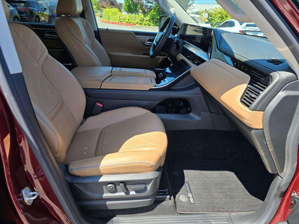 used 2025 INFINITI QX80 car, priced at $74,525