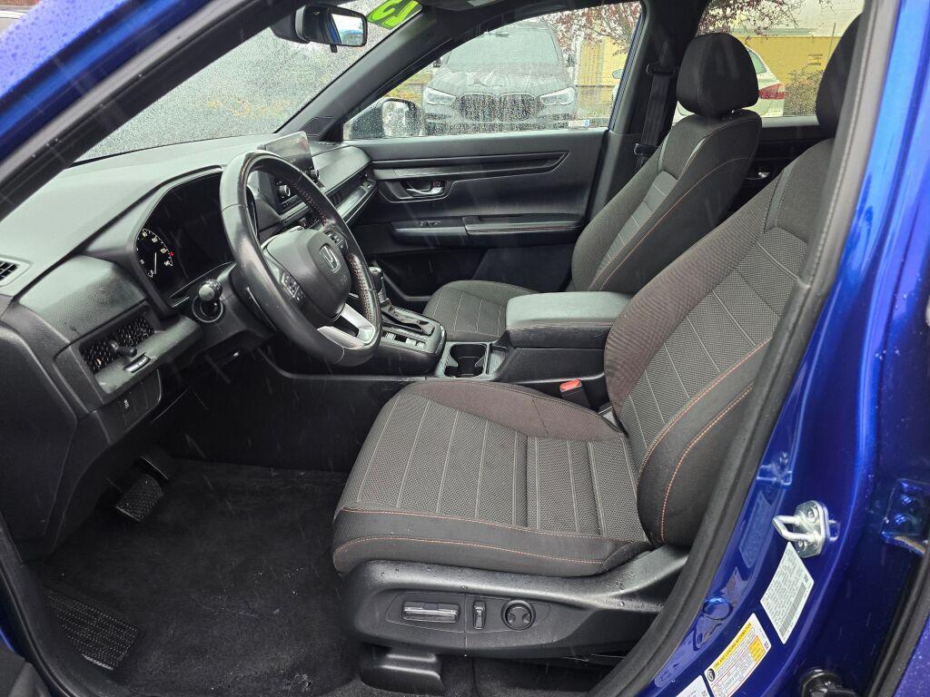 used 2023 Honda CR-V Hybrid car, priced at $30,338