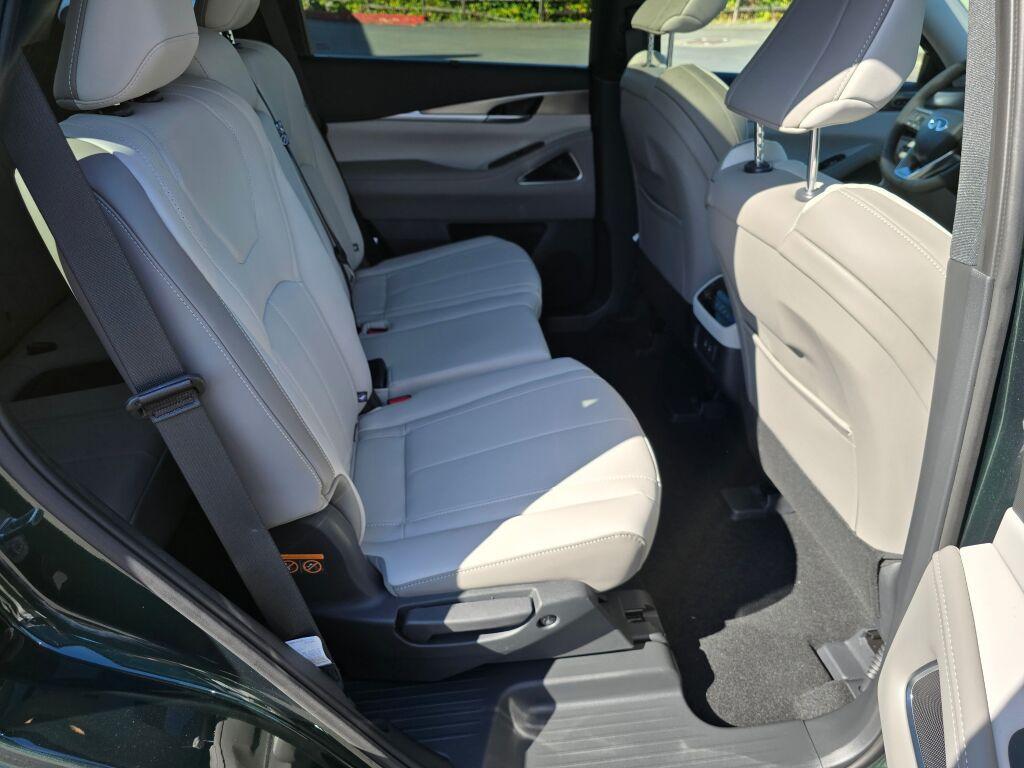 new 2026 INFINITI QX60 car