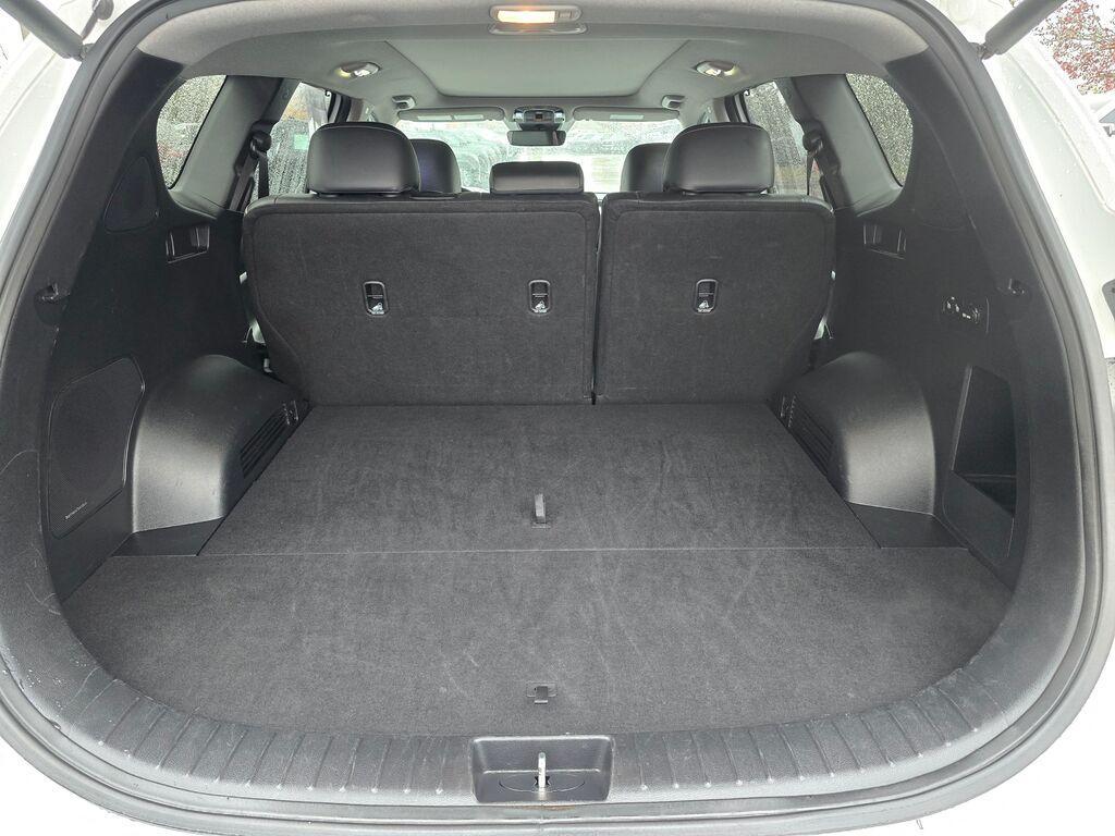 used 2023 Hyundai Santa Fe car, priced at $25,090