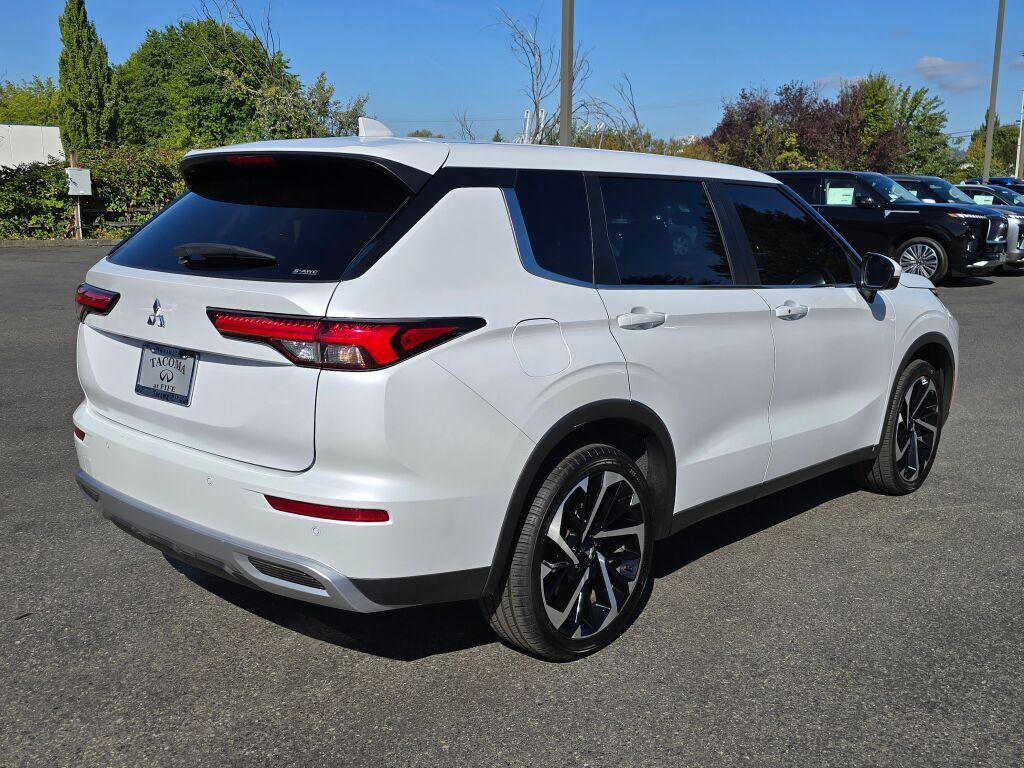 used 2023 Mitsubishi Outlander car, priced at $21,985