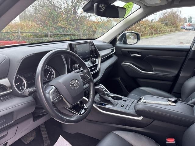 used 2020 Toyota Highlander car, priced at $31,880