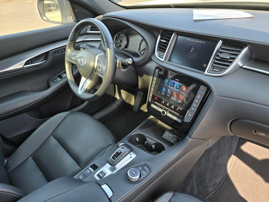 used 2024 INFINITI QX55 car