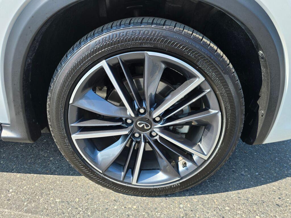 used 2024 INFINITI QX55 car