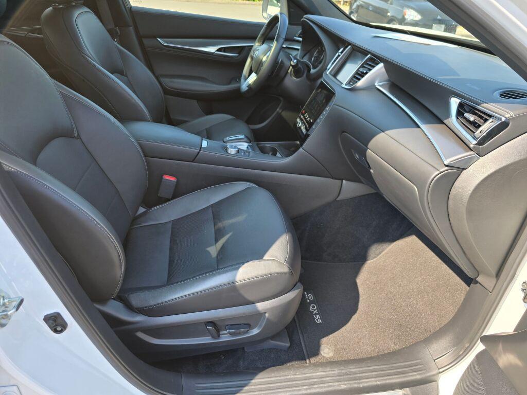 used 2024 INFINITI QX55 car