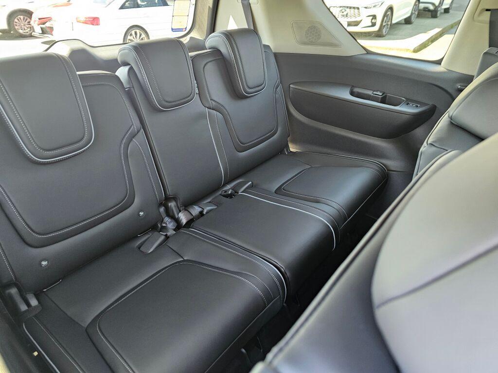 new 2025 INFINITI QX80 car, priced at $83,500
