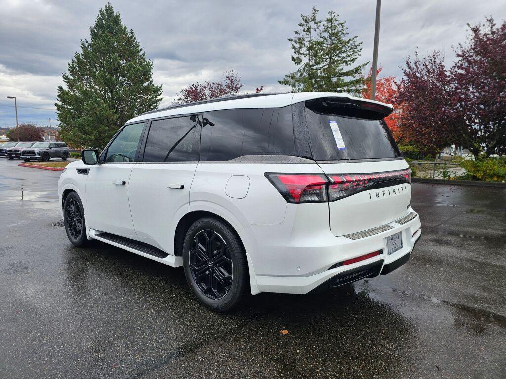 new 2026 INFINITI QX80 car, priced at $101,925