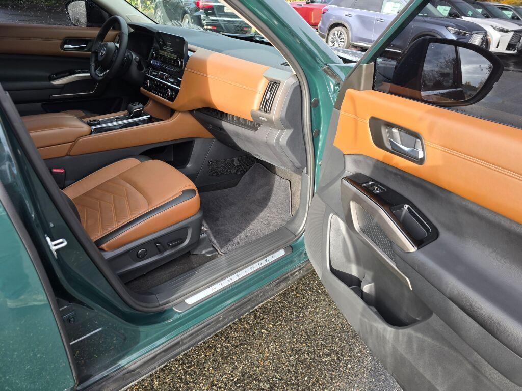 used 2023 Nissan Pathfinder car, priced at $36,489