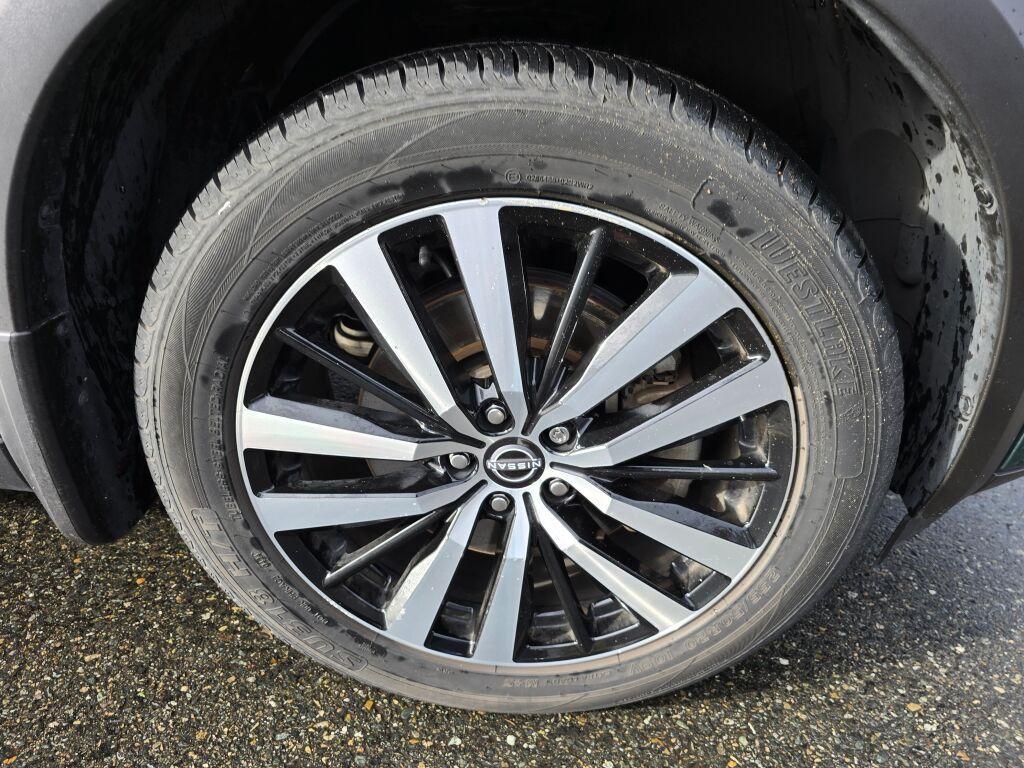 used 2023 Nissan Pathfinder car, priced at $36,489