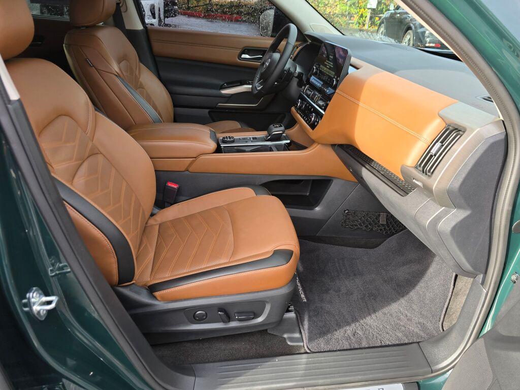 used 2023 Nissan Pathfinder car, priced at $36,489