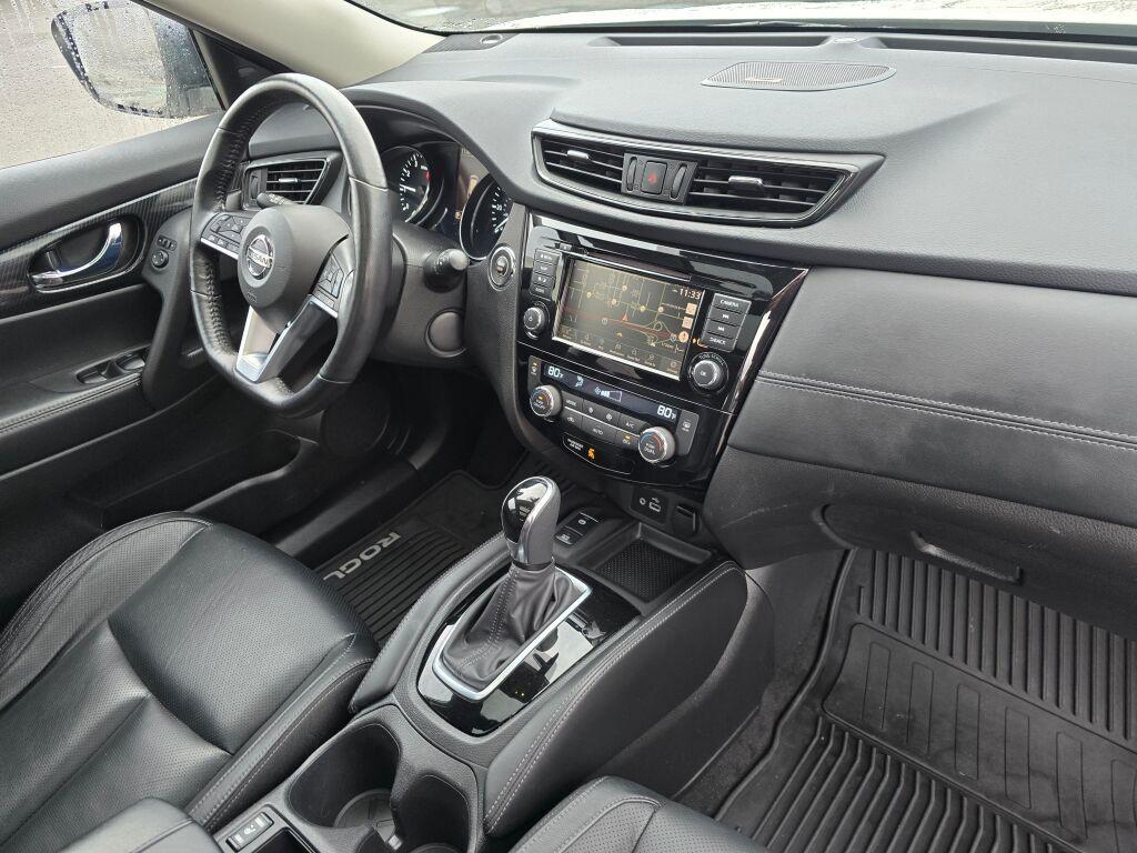 used 2018 Nissan Rogue car, priced at $17,940