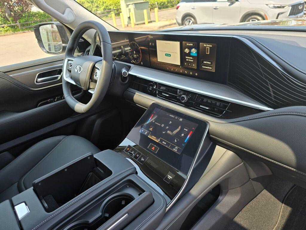 new 2025 INFINITI QX80 car, priced at $74,910