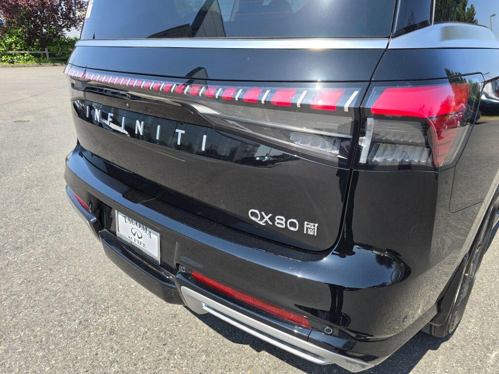 new 2025 INFINITI QX80 car, priced at $74,910