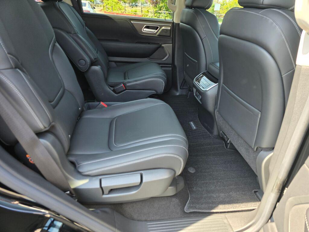 new 2025 INFINITI QX80 car, priced at $74,910