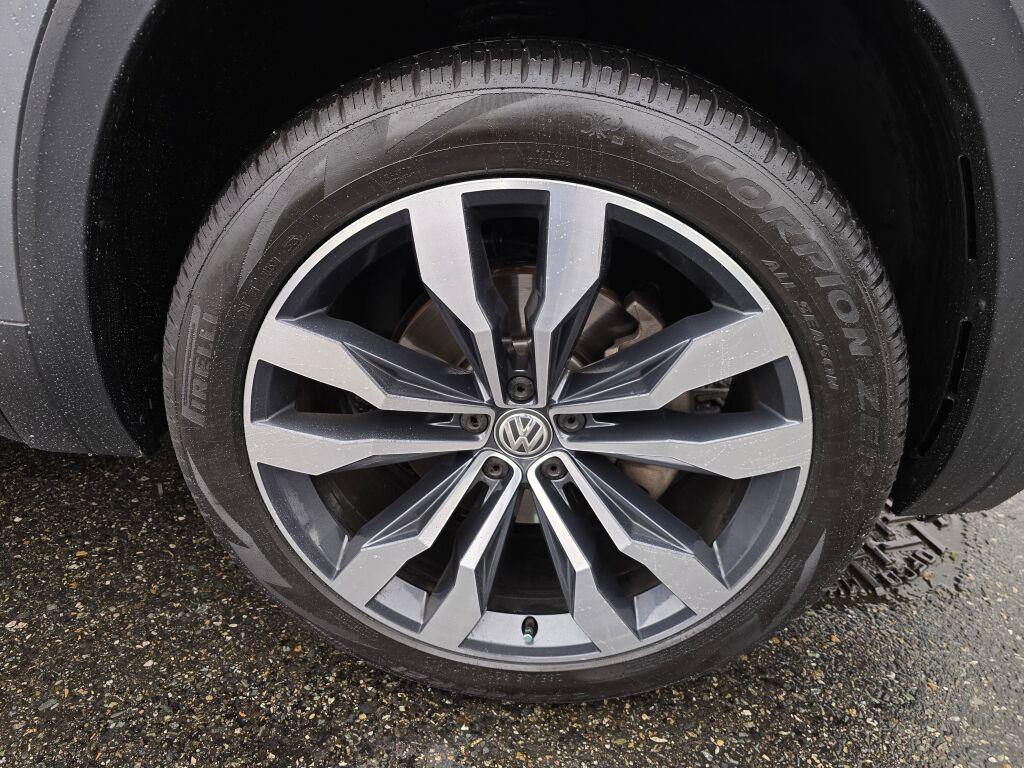 used 2019 Volkswagen Atlas car, priced at $24,342