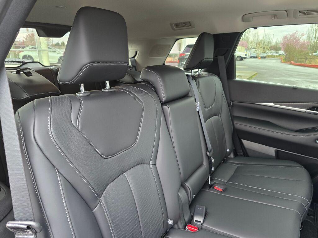 new 2025 INFINITI QX60 car, priced at $55,985