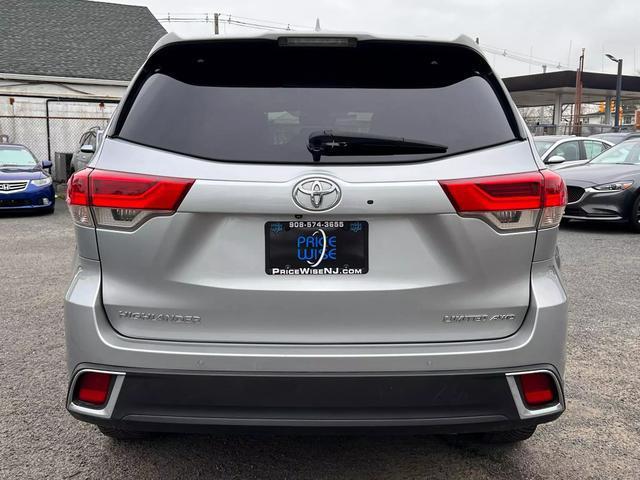 used 2019 Toyota Highlander car, priced at $23,995