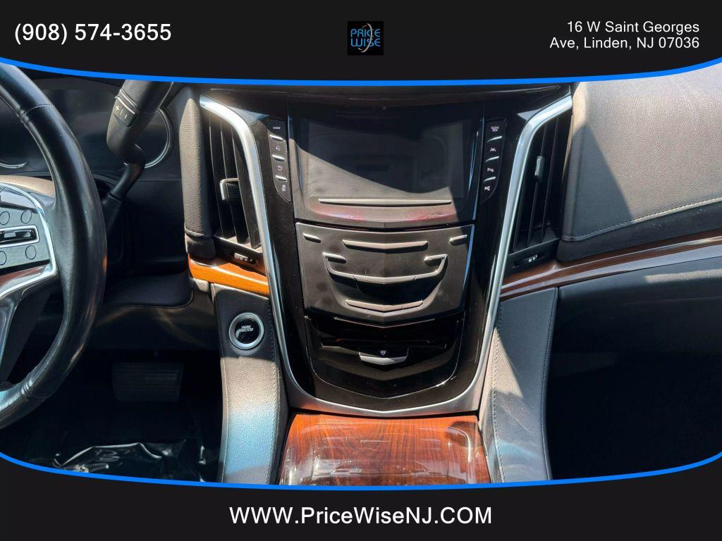 used 2019 Cadillac Escalade ESV car, priced at $26,995