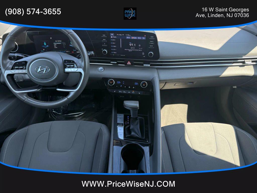 used 2022 Hyundai Elantra car, priced at $15,595