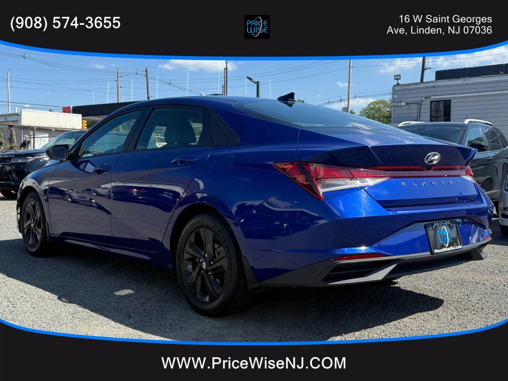 used 2022 Hyundai Elantra car, priced at $15,595