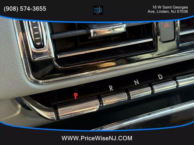 used 2019 Lincoln Navigator car, priced at $32,995