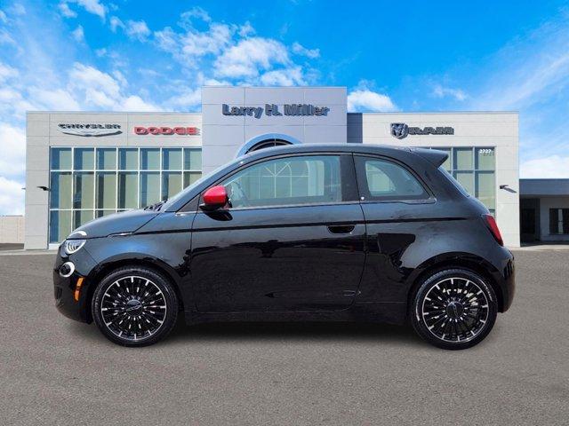 new 2024 FIAT 500e car, priced at $34,112