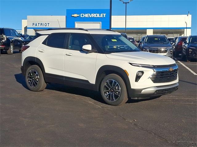 new 2025 Chevrolet TrailBlazer car, priced at $31,108