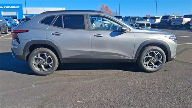 new 2025 Chevrolet Trax car, priced at $25,485