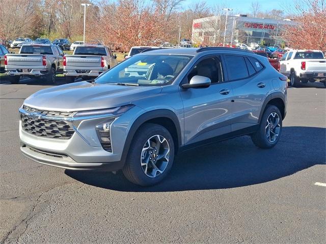 new 2025 Chevrolet Trax car, priced at $24,993