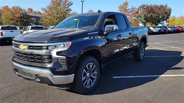 new 2025 Chevrolet Silverado 1500 car, priced at $51,353